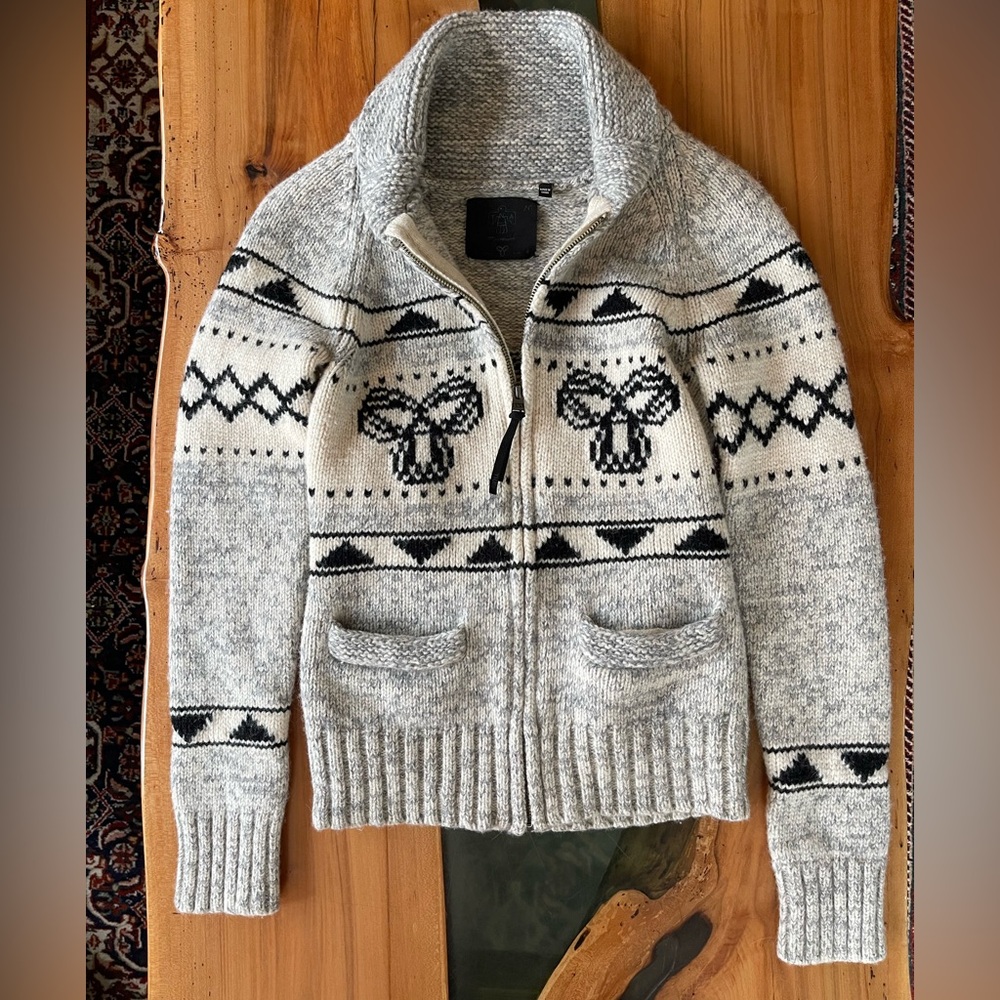 TNA Gray and Black Zip-Up Wool Sweater